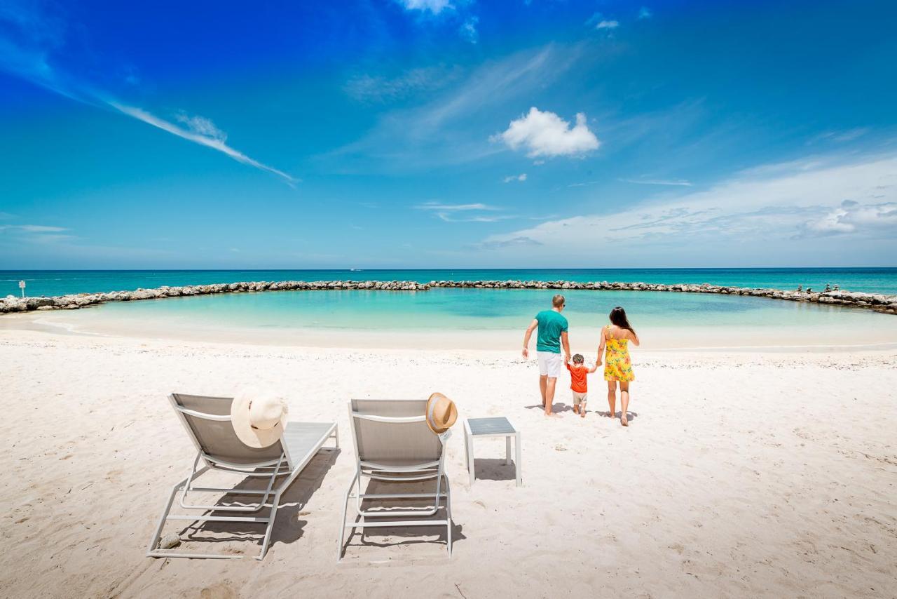 Margaritaville Beach Resort Grand Cayman George Town Exterior photo
