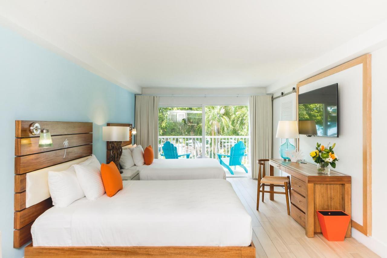 Margaritaville Beach Resort Grand Cayman George Town Exterior photo