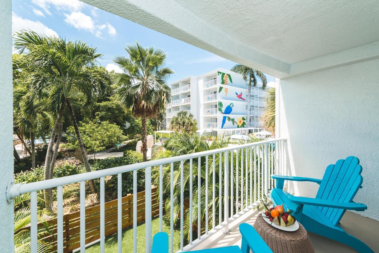 Margaritaville Beach Resort Grand Cayman George Town Exterior photo