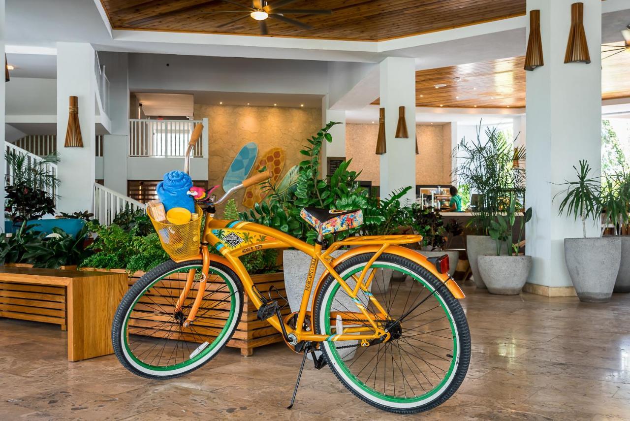Margaritaville Beach Resort Grand Cayman George Town Exterior photo