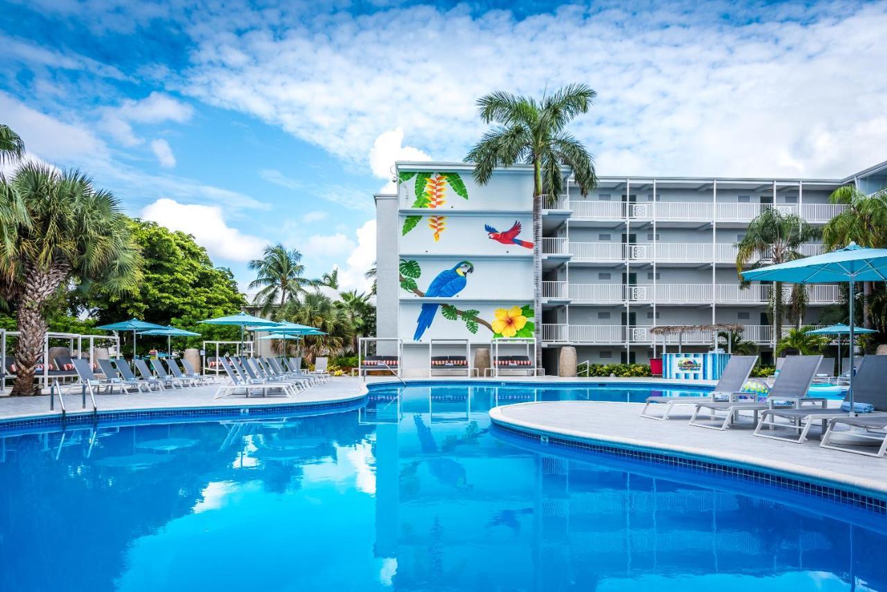 Margaritaville Beach Resort Grand Cayman George Town Exterior photo